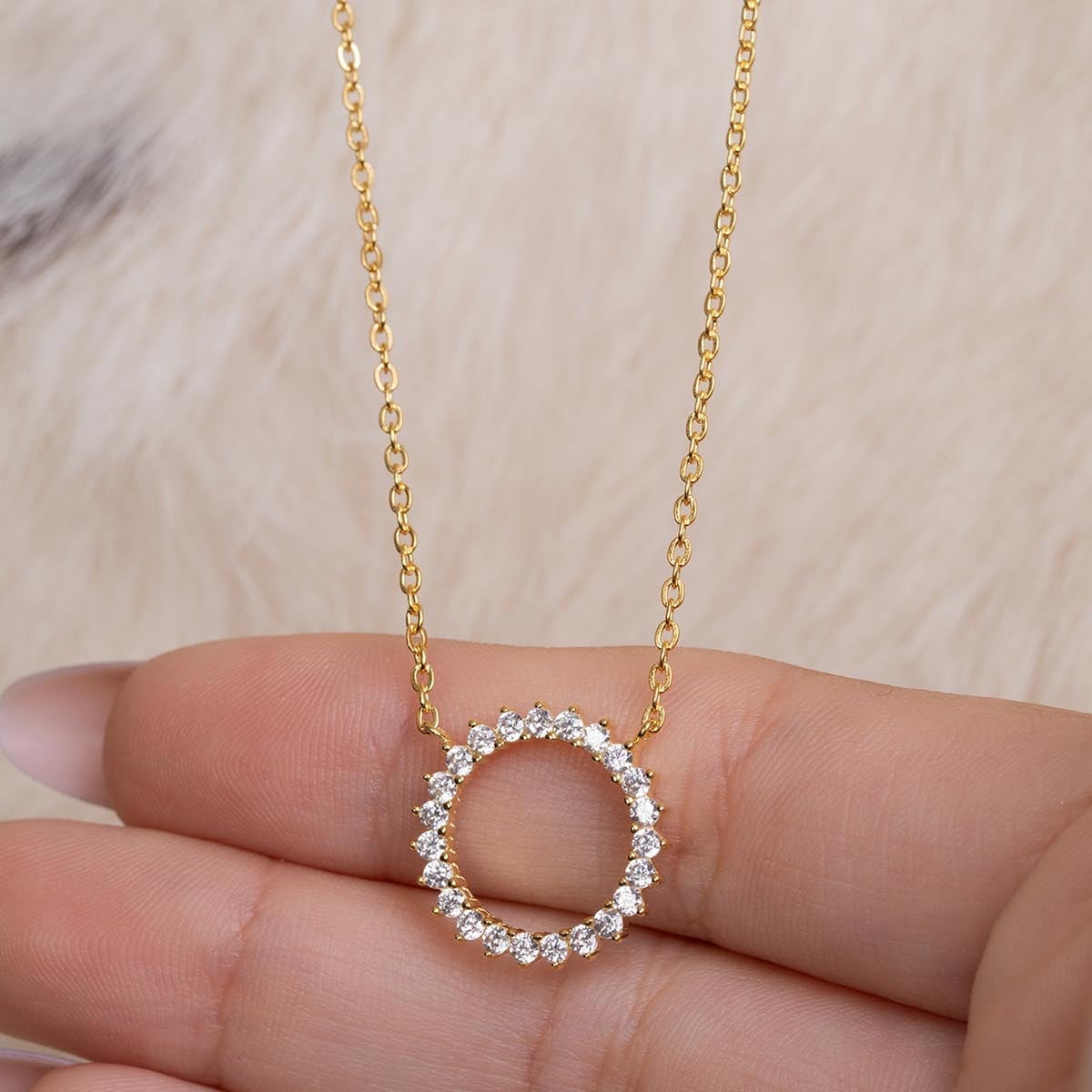 Aveline Gold Halo Necklace