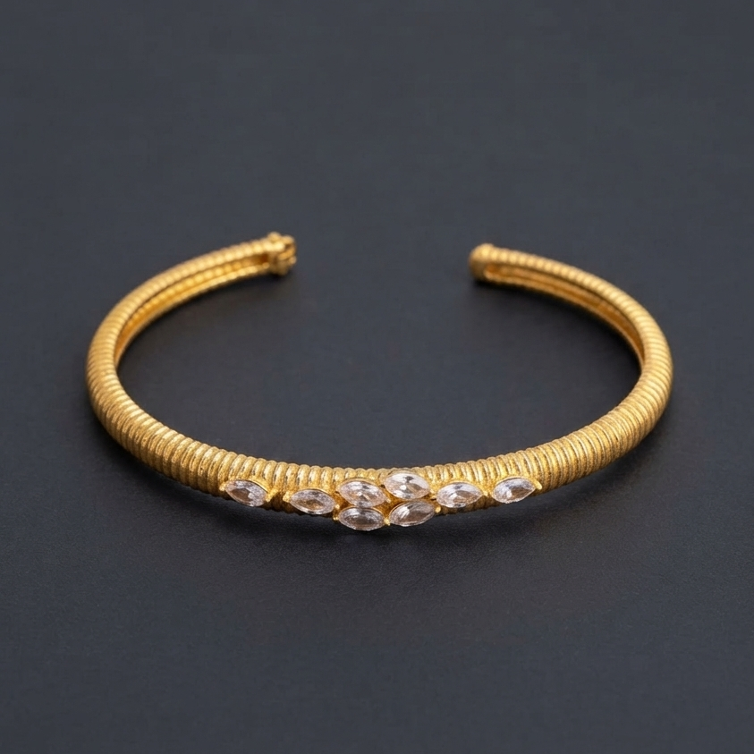 Ribbed Gold Bangle