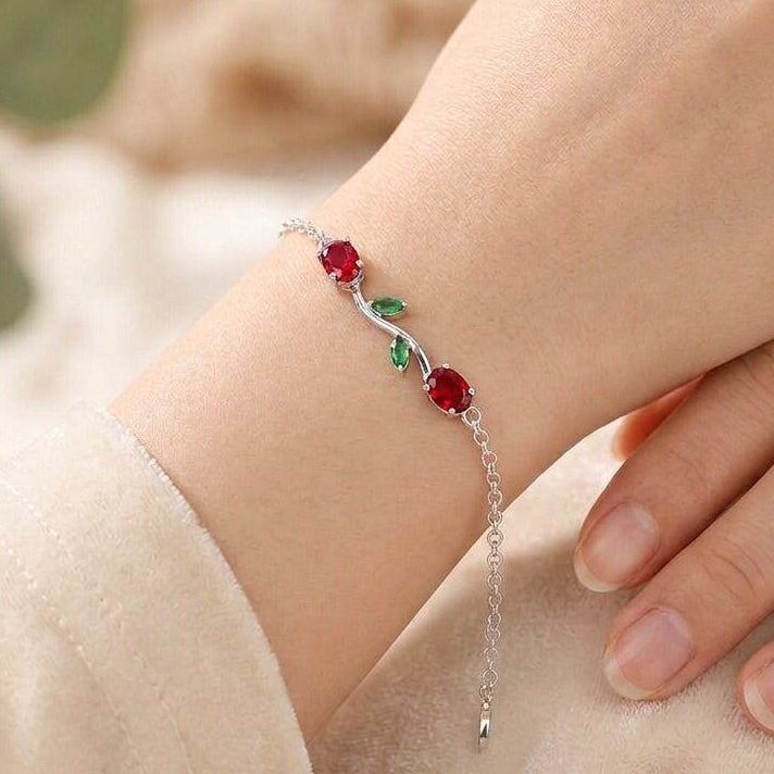 Scarlet Bracelet