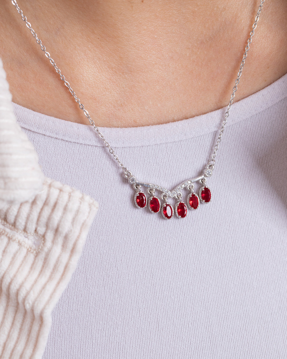 Elowen Halo Pendant