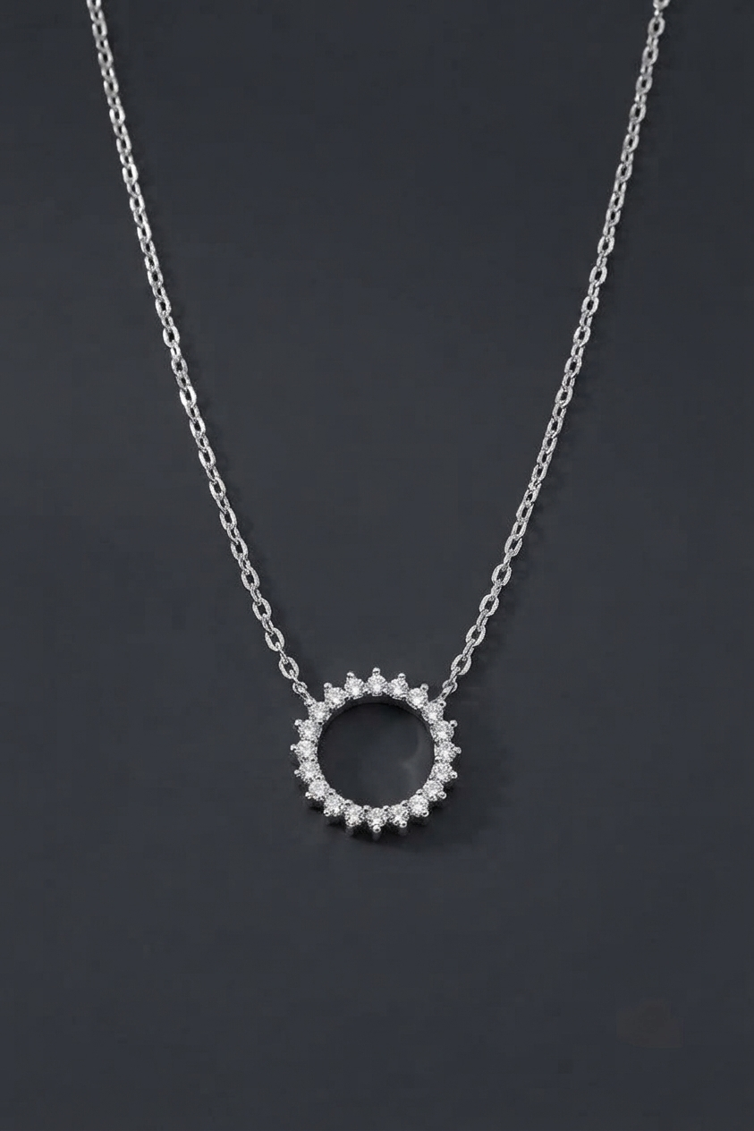 Aveline Halo Necklace