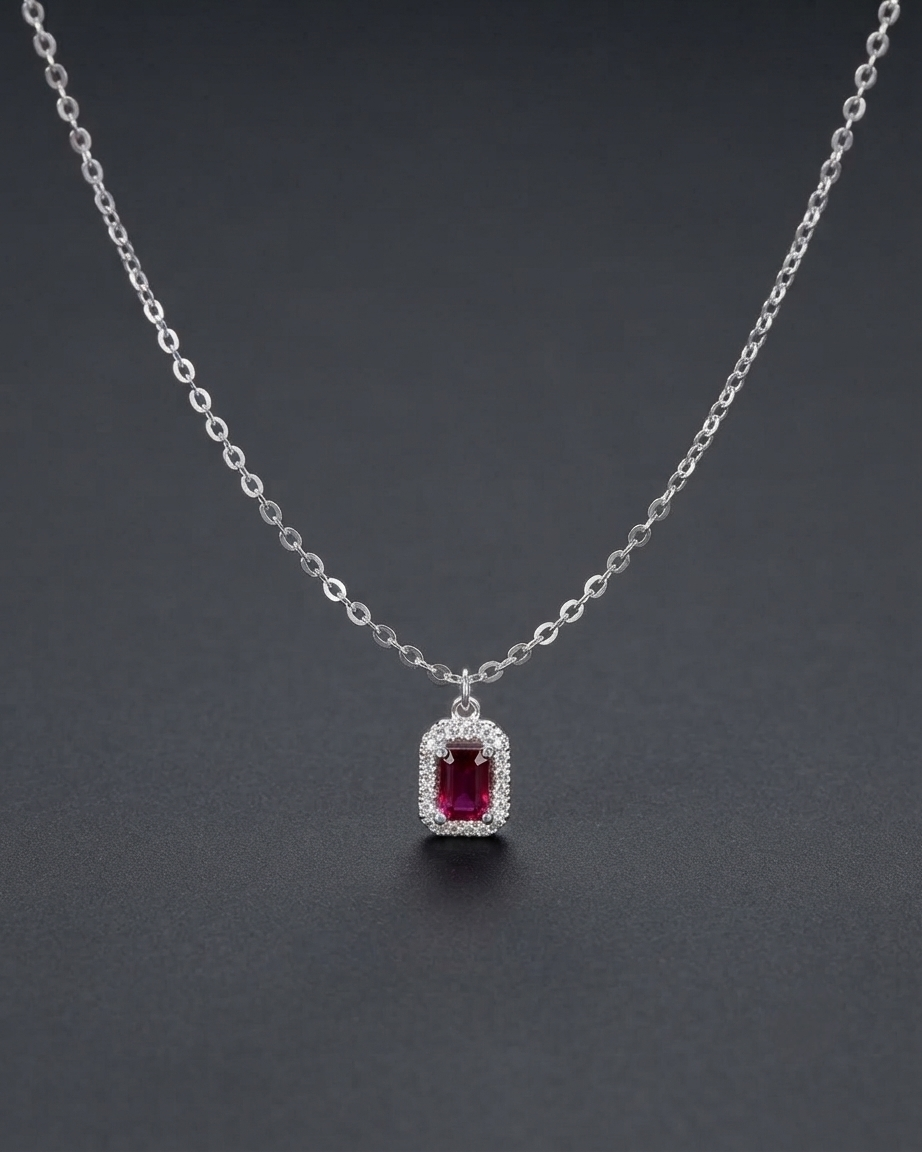 Valentina Halo Necklace